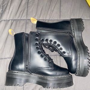 Dr. Martens, Vegan Jadon Ii Mono Platform Boots in Black.